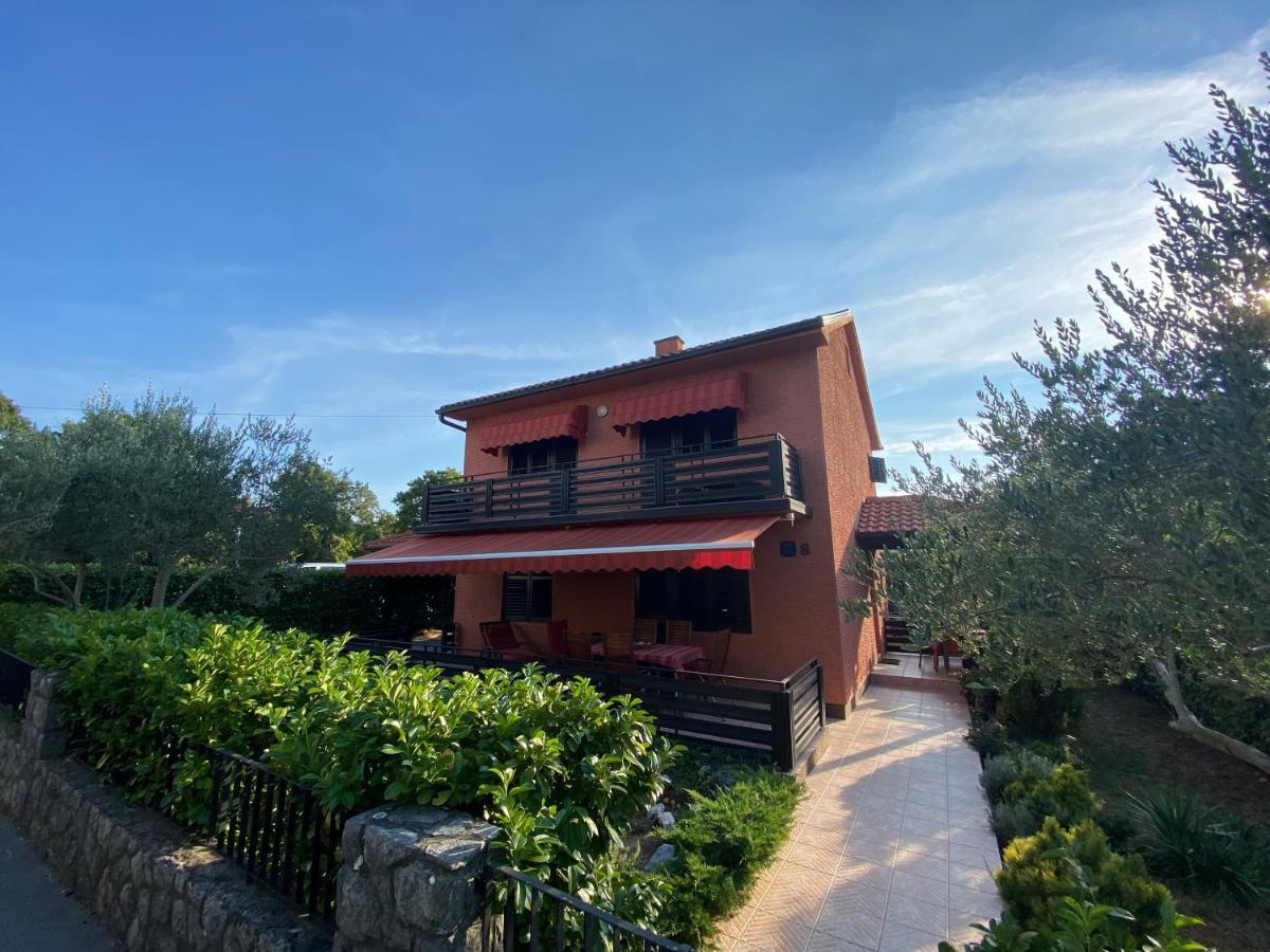 Holiday Home Andreja Малинська Екстер'єр фото